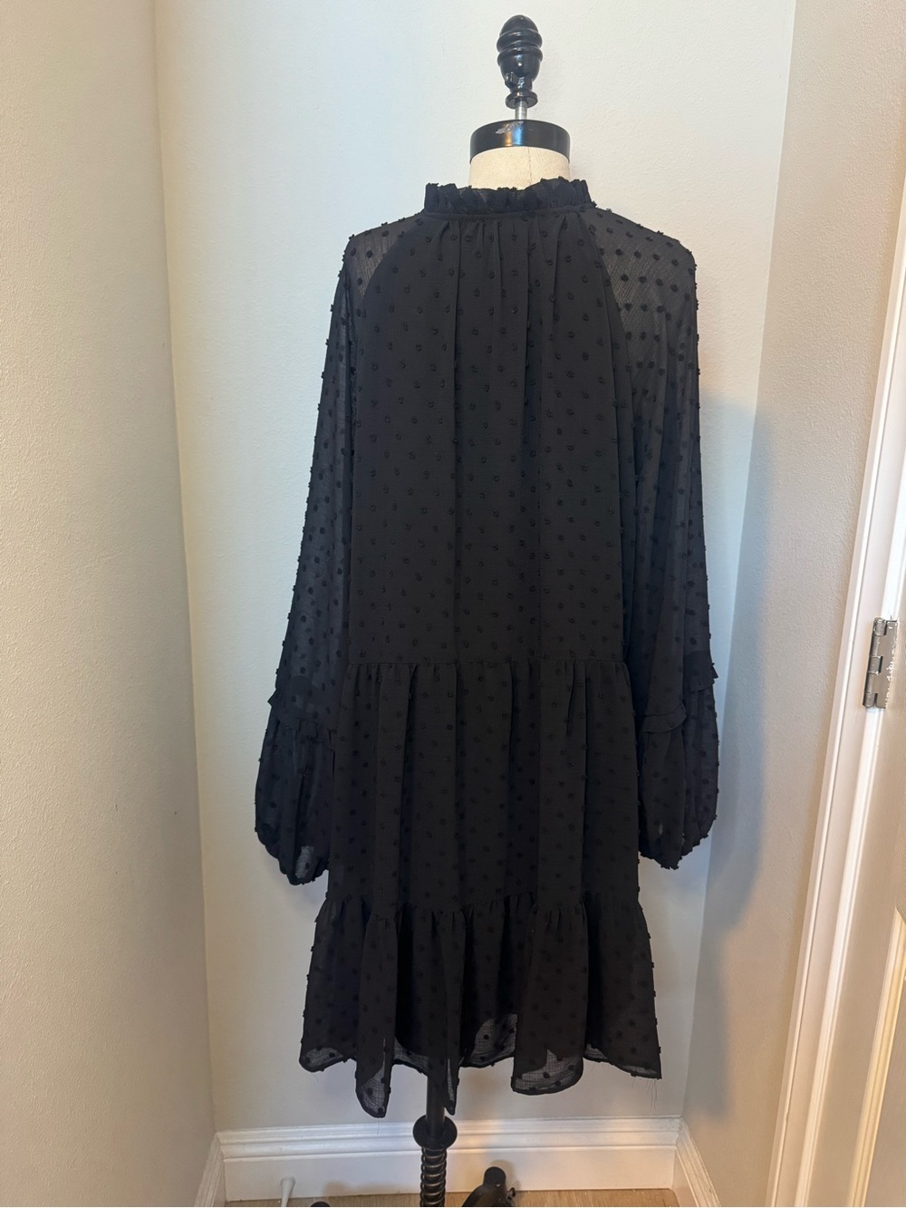 CeCe clip dot babydoll dress - Picture 5 of 7